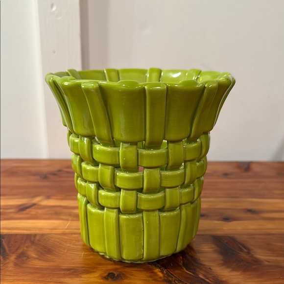 Primo Gi Bassano Made in Italy Green Woven Pottery Vase - Picture 1 of 5